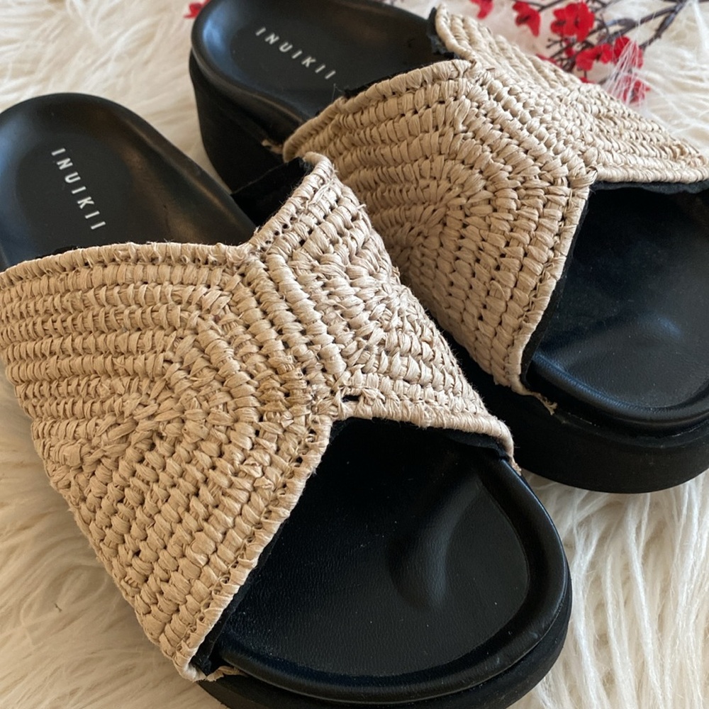 INUIKII wedge sandals - Picture 10 of 11